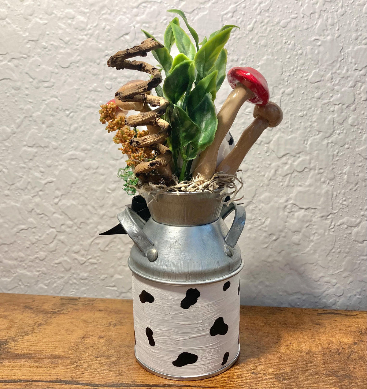 Cow gnome arrangement,