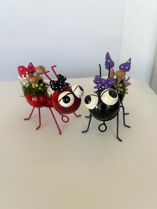 Metal Ant Fairy Garden