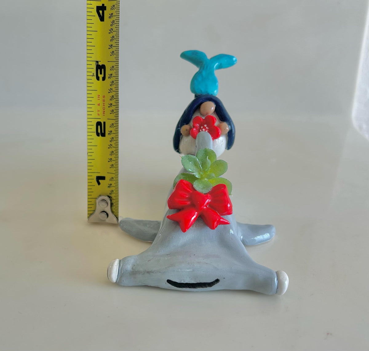 Gnome Catching A Ride On Hammerhead