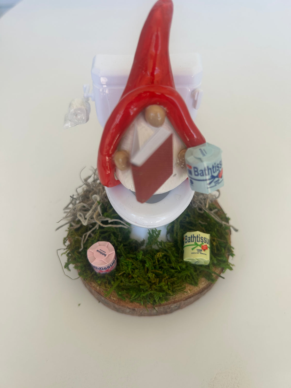 Bathroom gnome