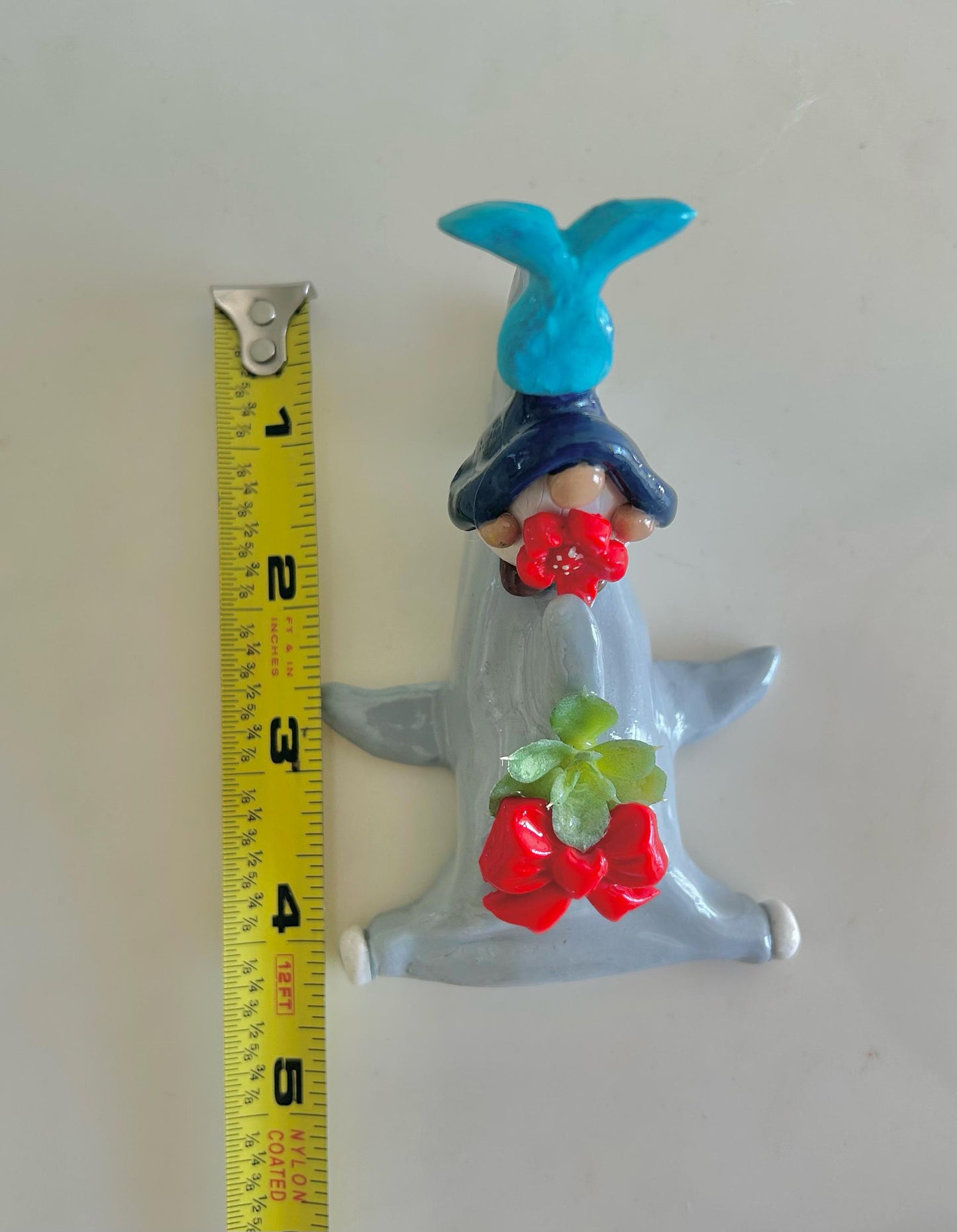 Gnome Catching A Ride On Hammerhead