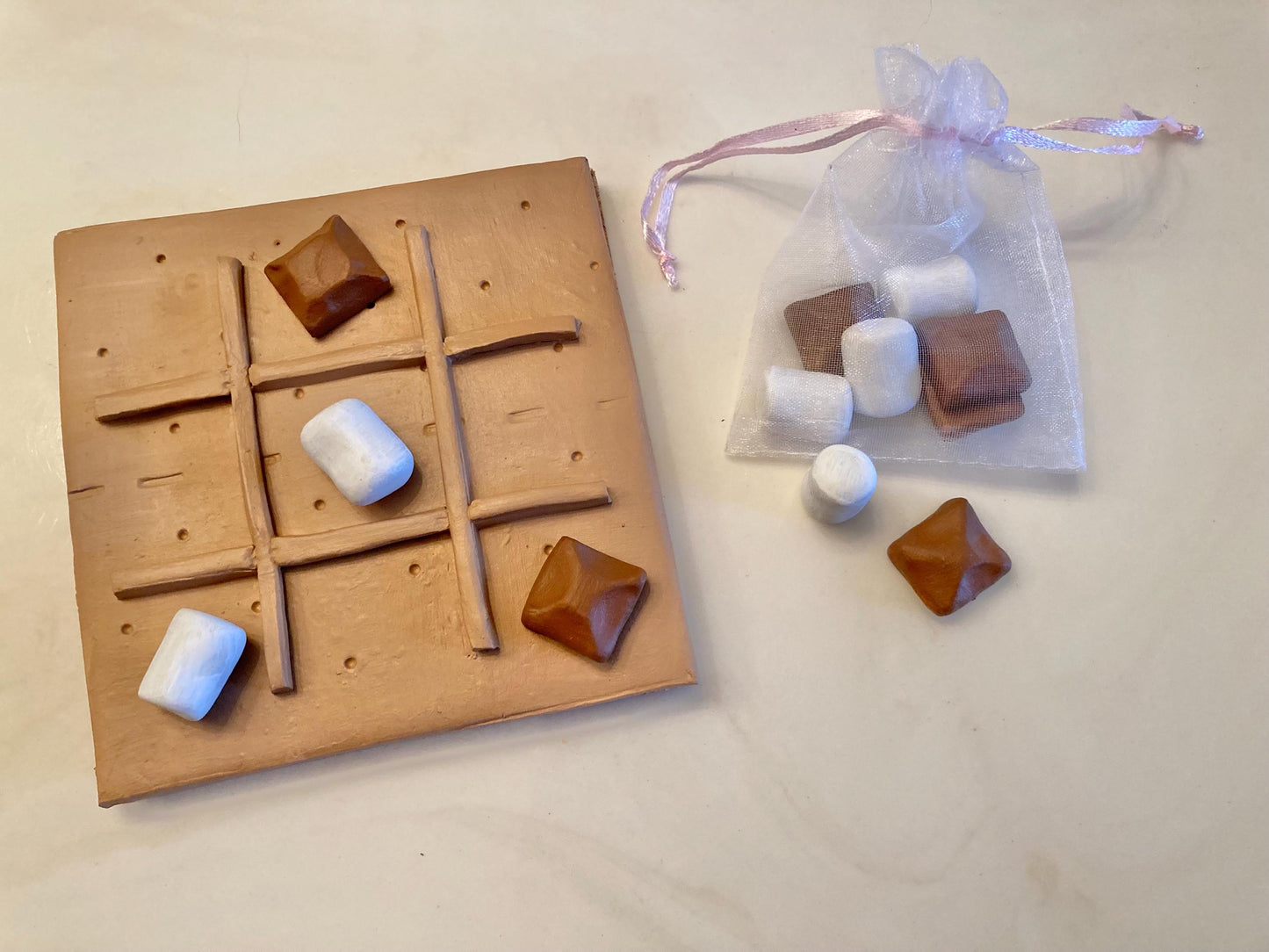 S'mores tic tac toe board