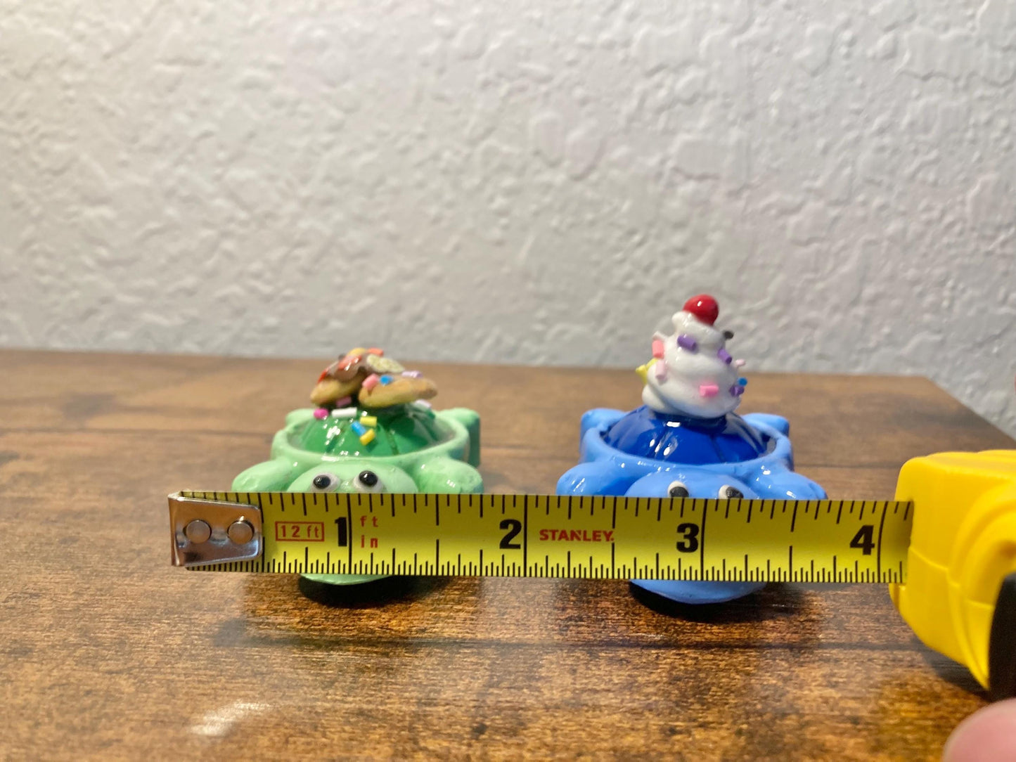 Sculpted turtle kitchen magnets