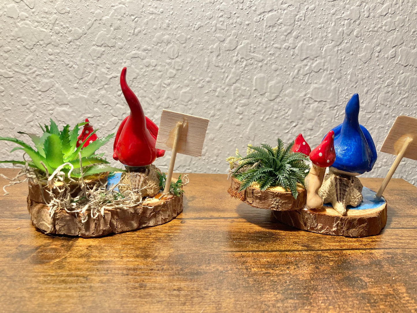 Gnome riding alligator