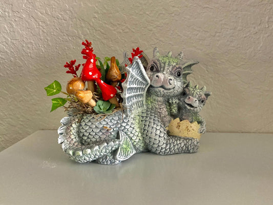 Dragon with baby fairy garden