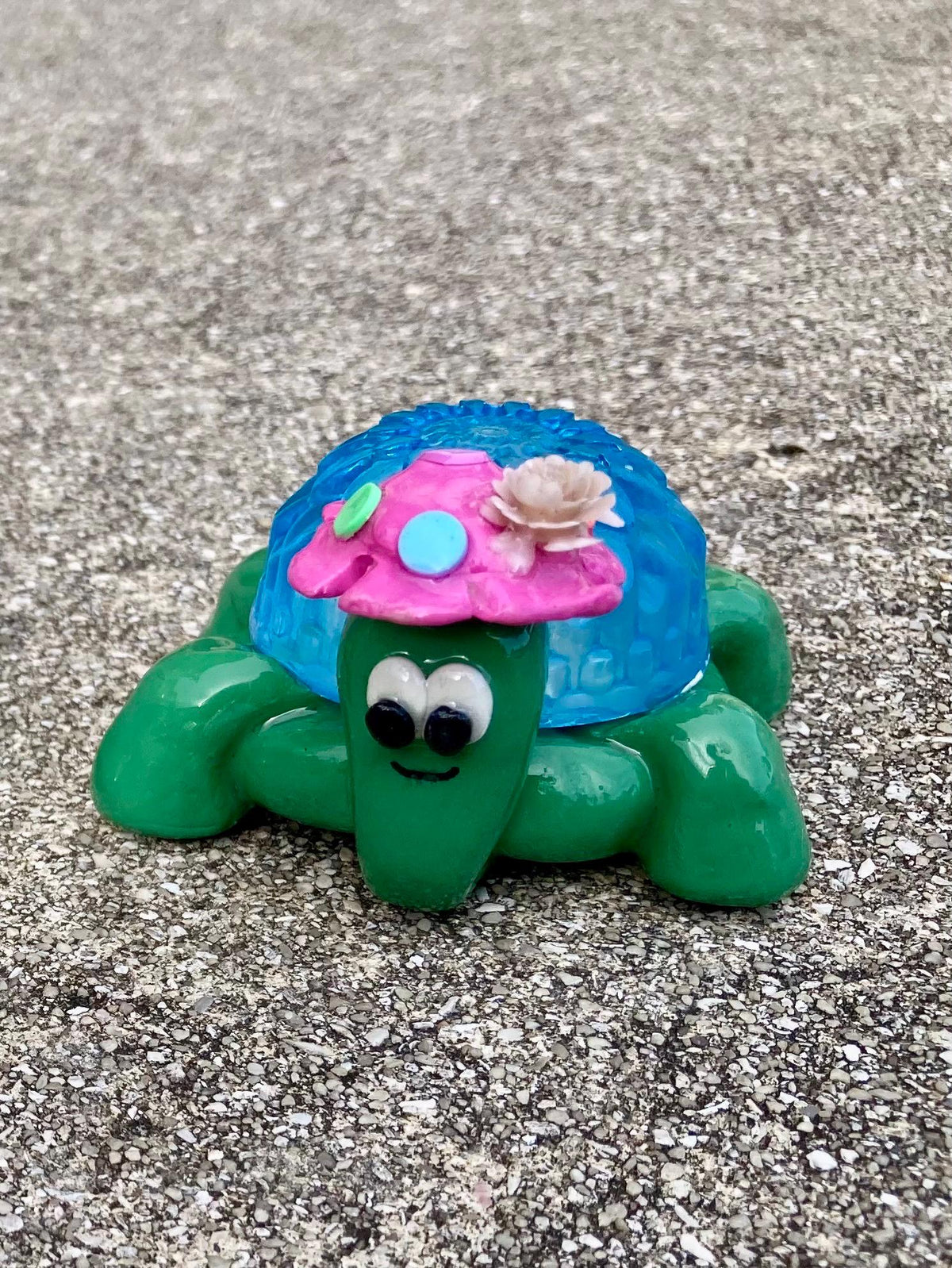 Resin flower turtle
