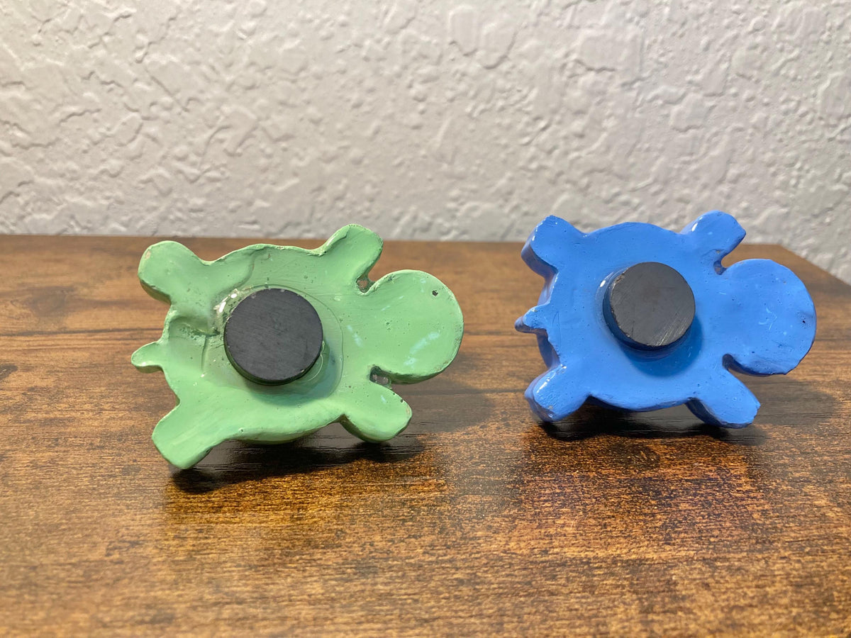 Sculpted turtle kitchen magnets
