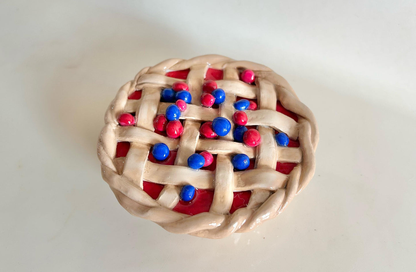 Pie trinket box