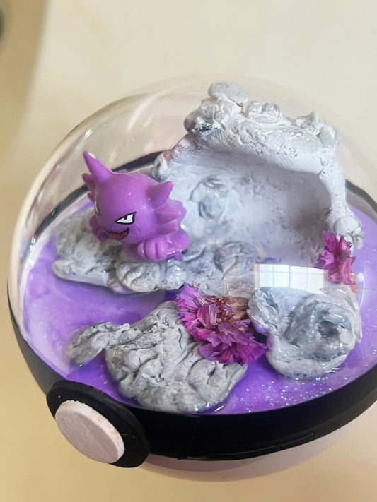Pokémon ball terrarium, handmade miniature pokeball diorama, poke ball shadow box, haunter pokemom ball, poke cutsie, anime, purple