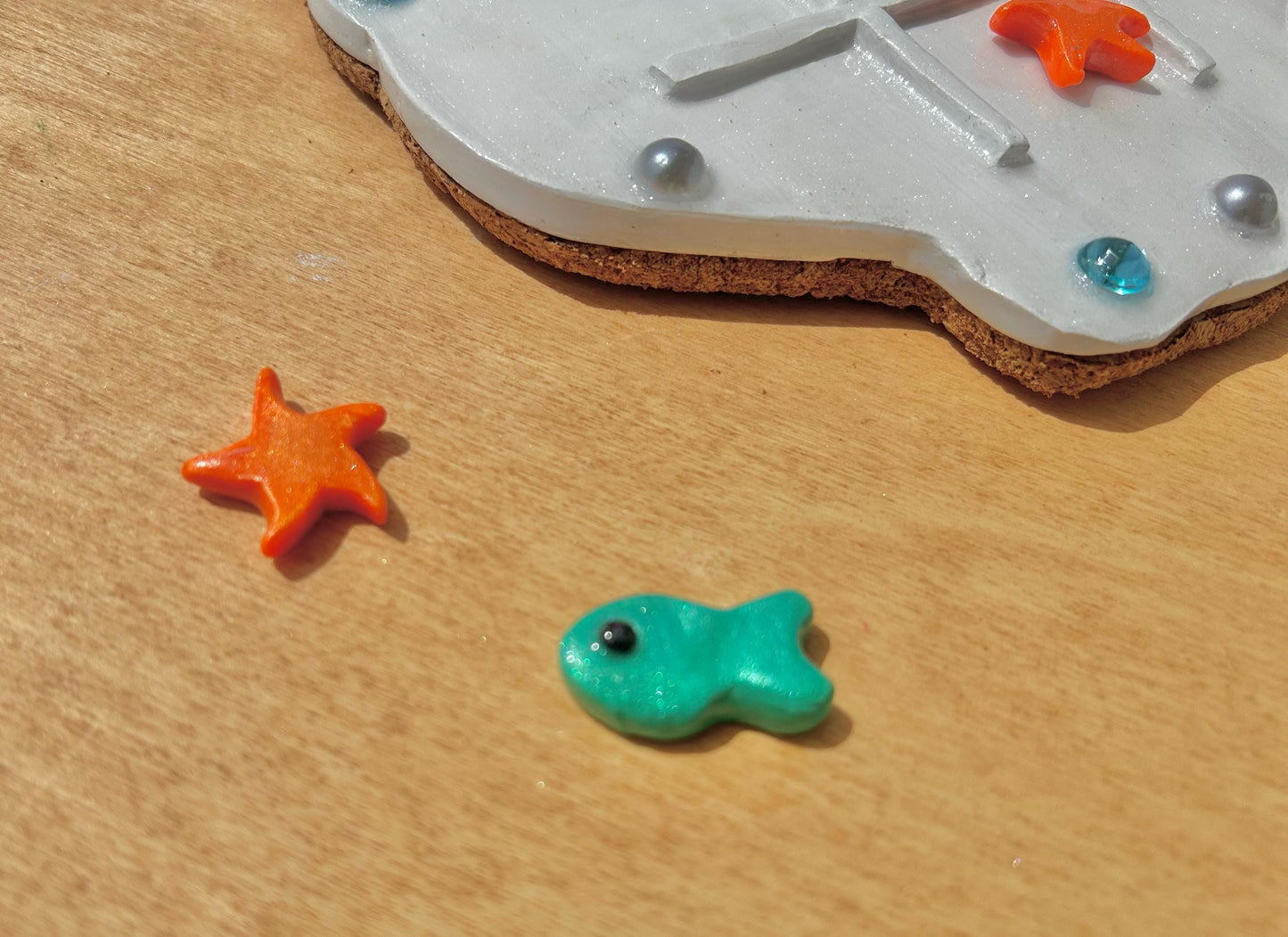 Sea shell tic tac toe board
