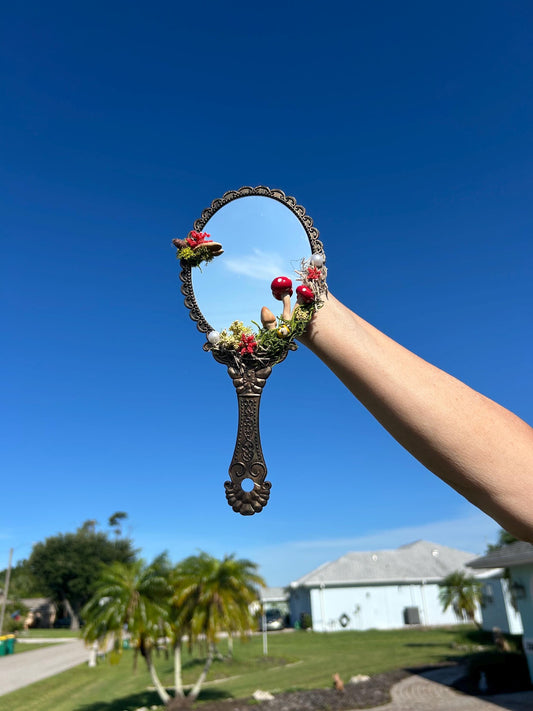 Red Mushroom Handheld Fairy Mirror