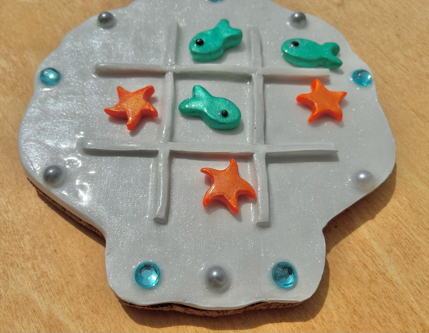 Sea shell tic tac toe board