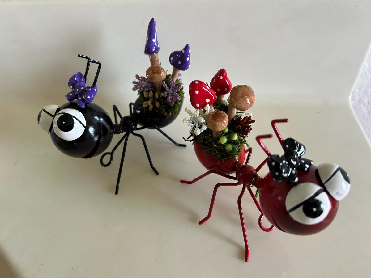 Metal Ant Fairy Garden