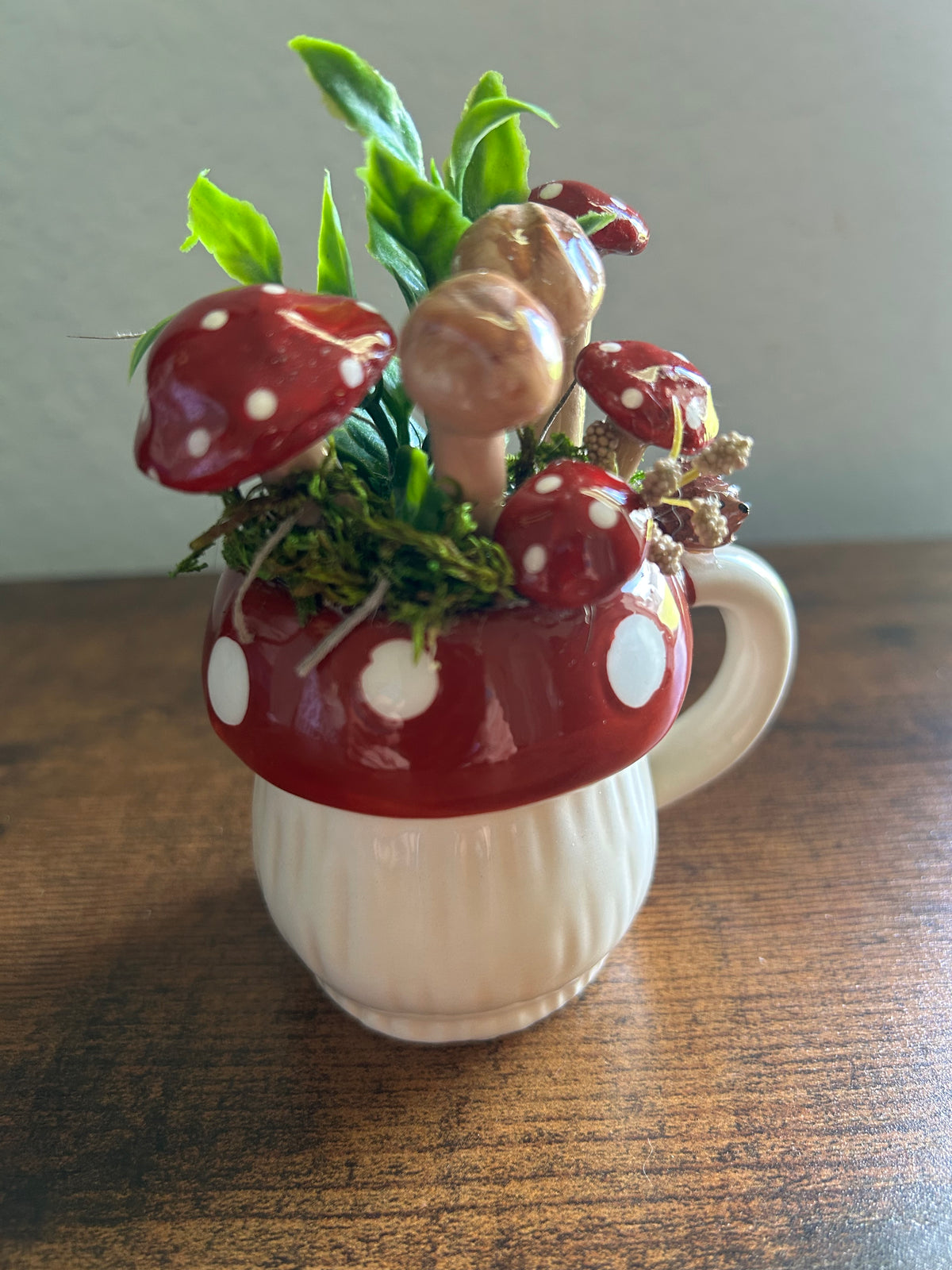Mushroom fairy garden