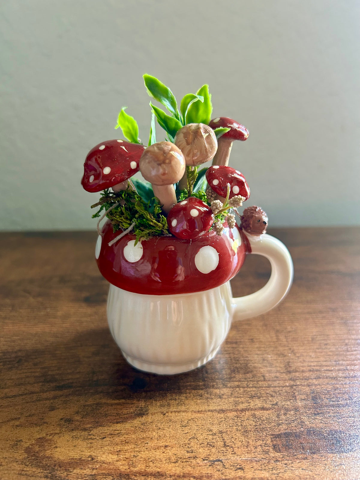 Mushroom fairy garden