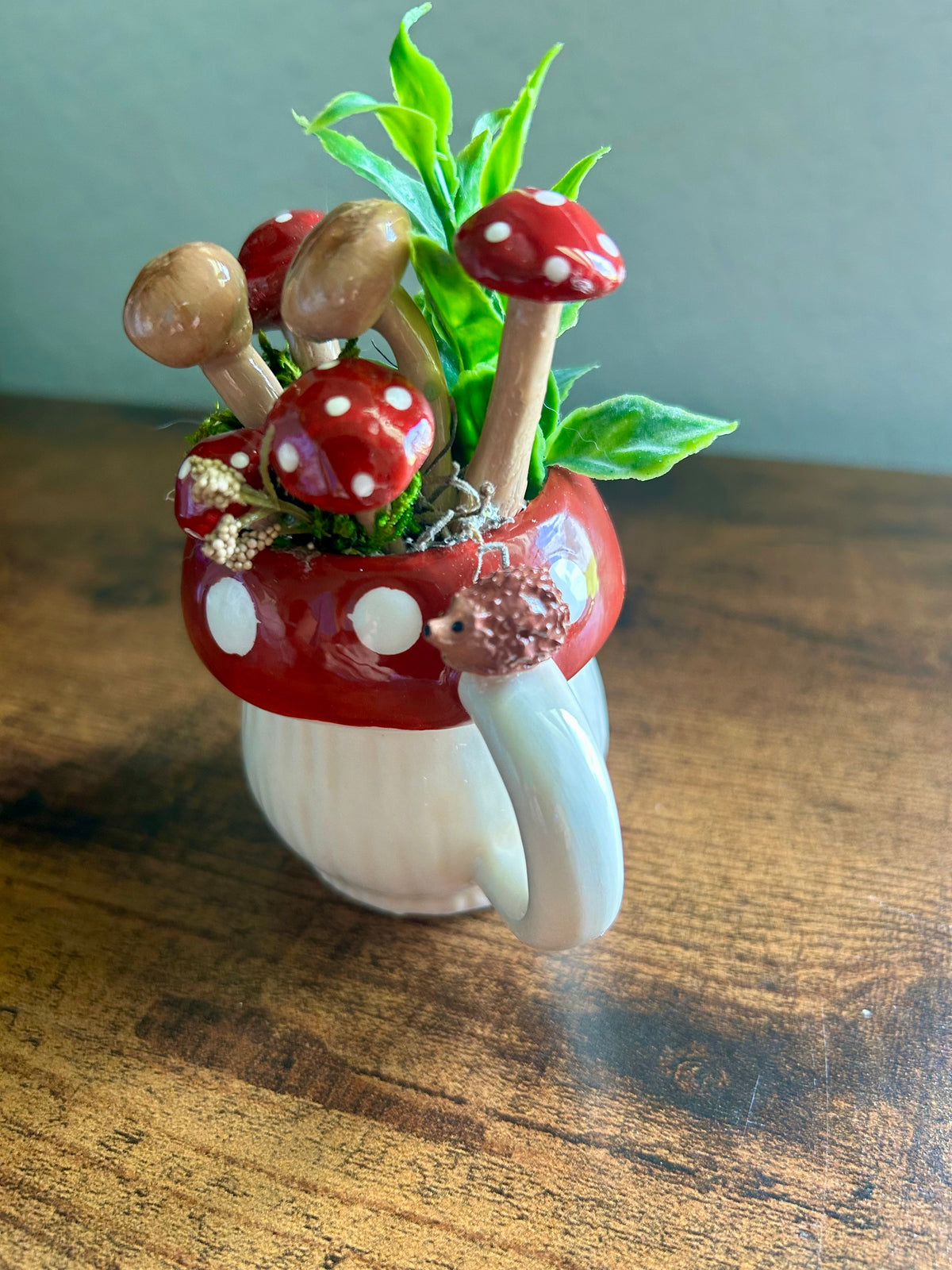 Mushroom fairy garden