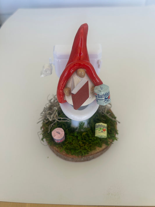 Bathroom gnome