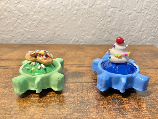 Sculpted turtle kitchen magnets