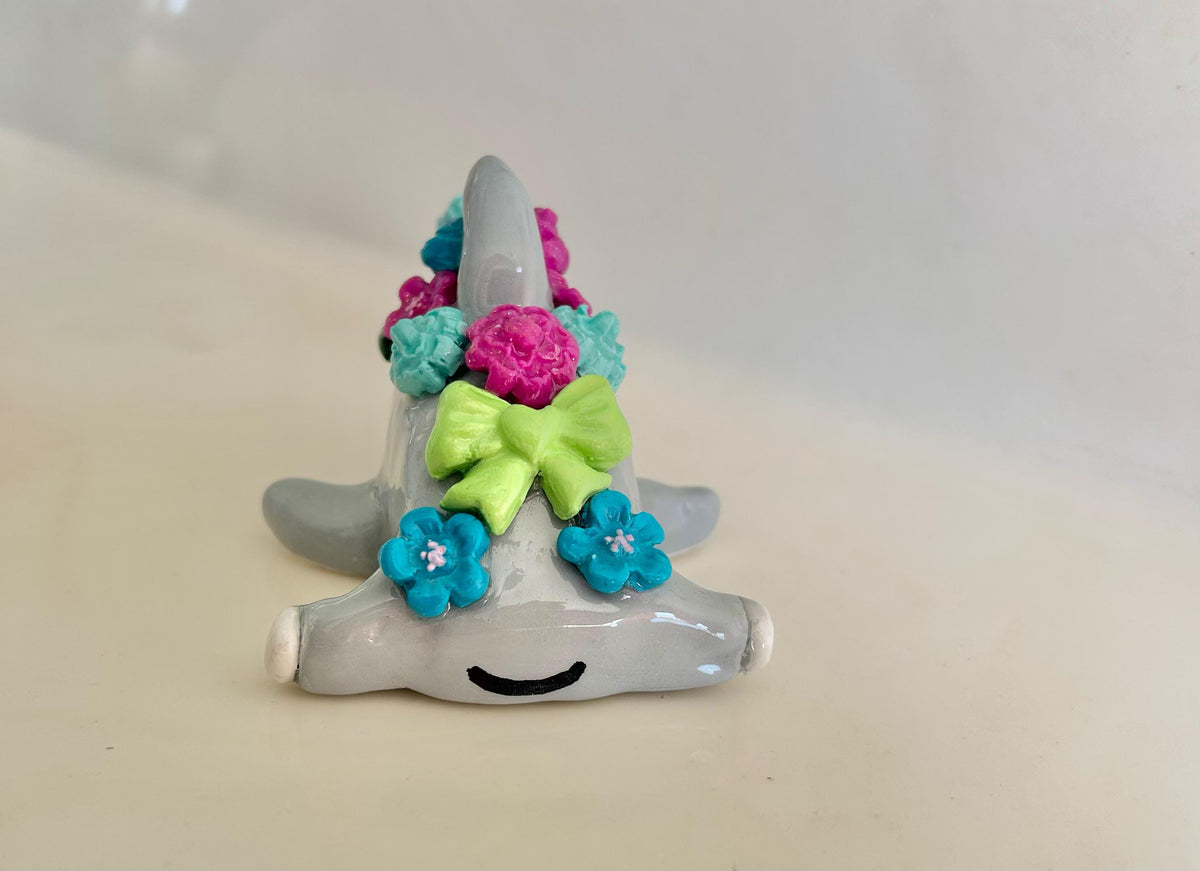Sculpted hammerhead shark with flowers
