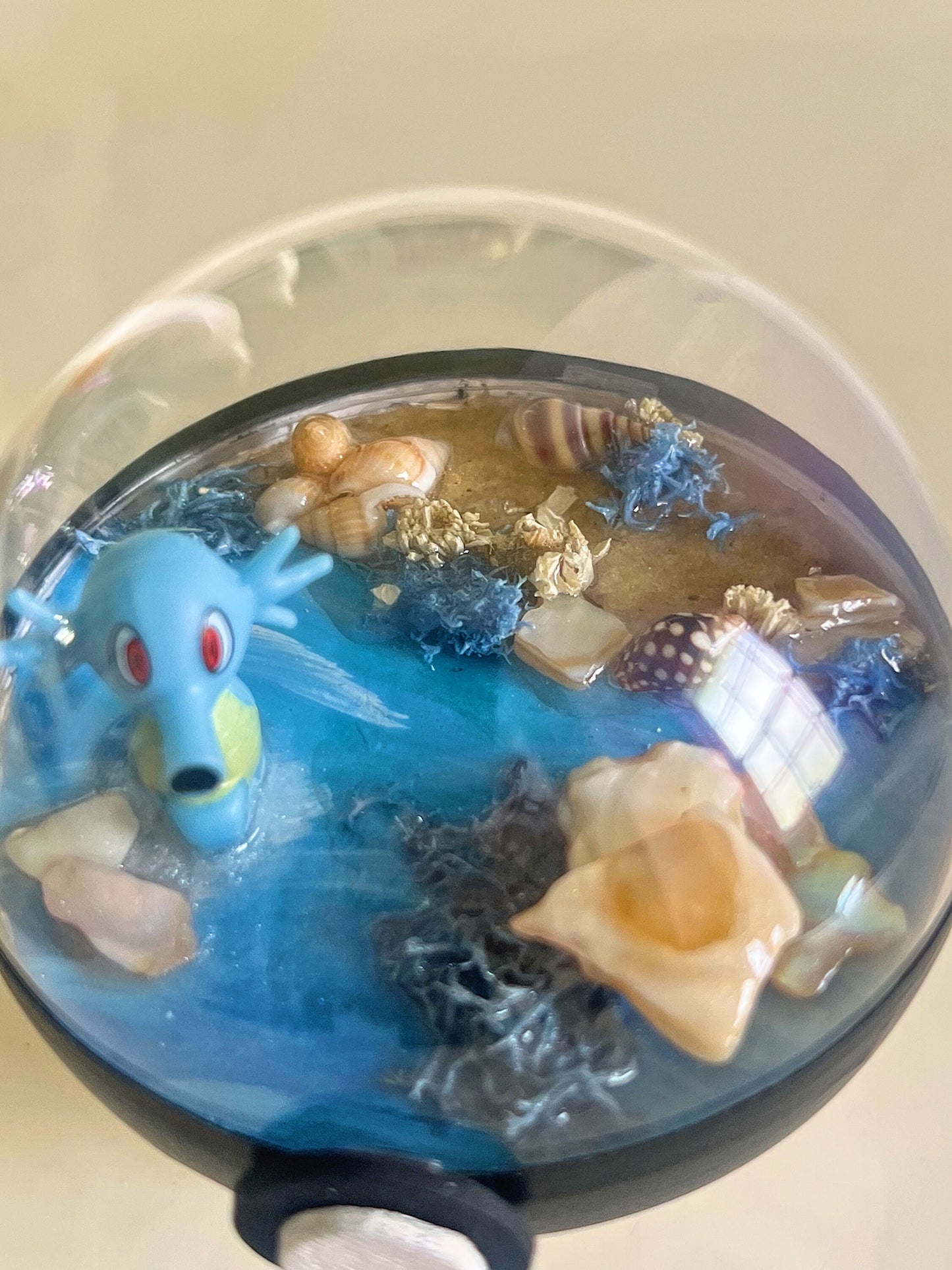 Pokémon ball terrarium, handmade miniature pokeball diorama, poke ball shadow box, horsea pokemom ball, poke cutsie, anime, succulent