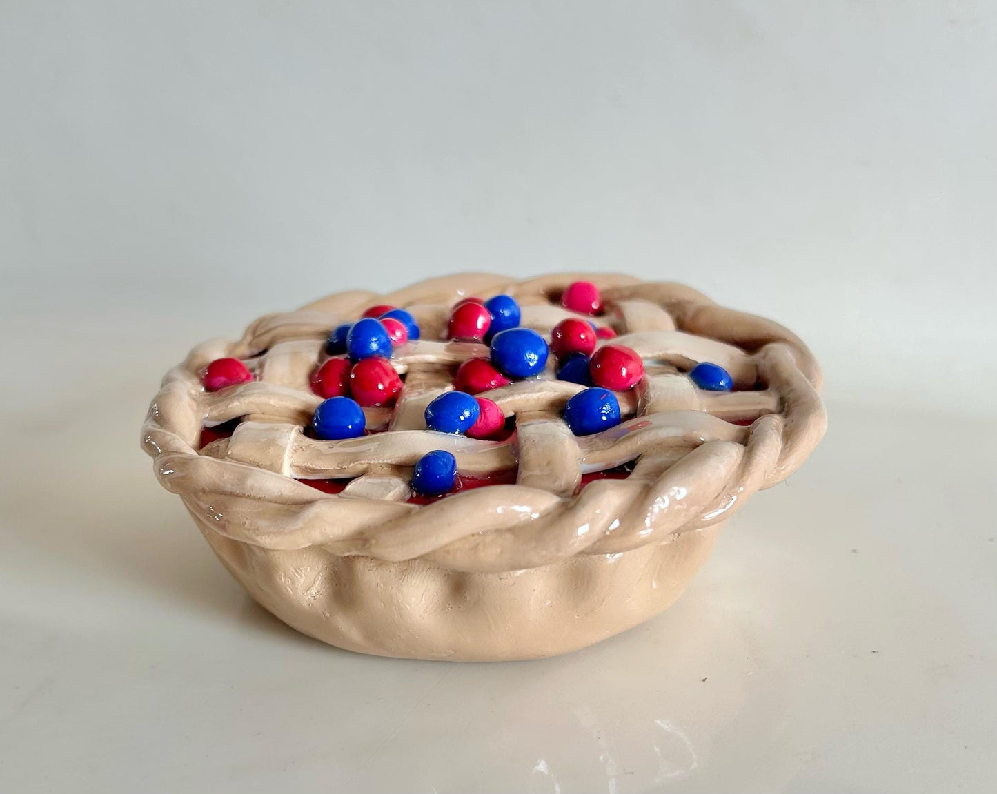 Pie trinket box