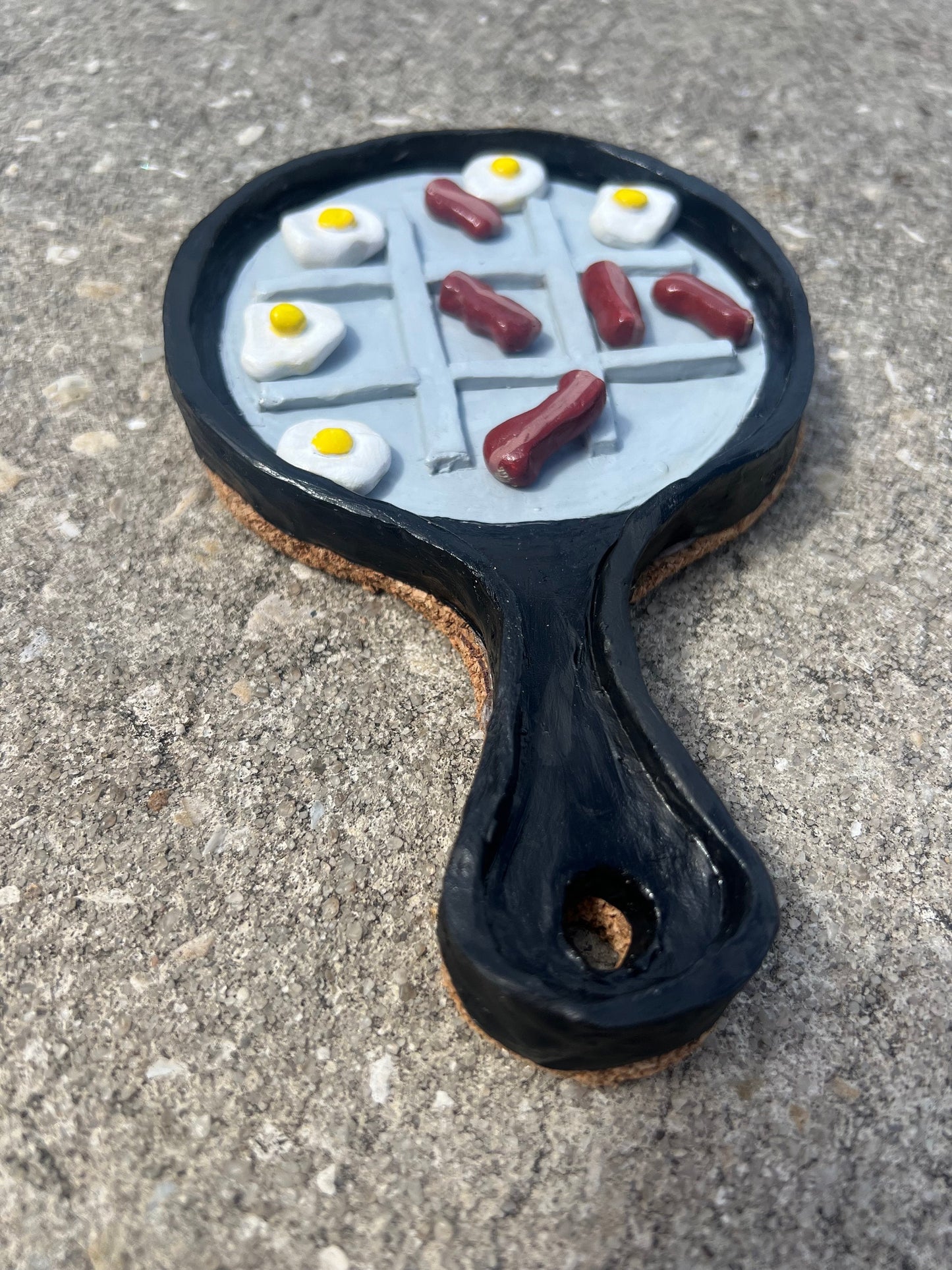 Breakfast skillet tic tac toe board game