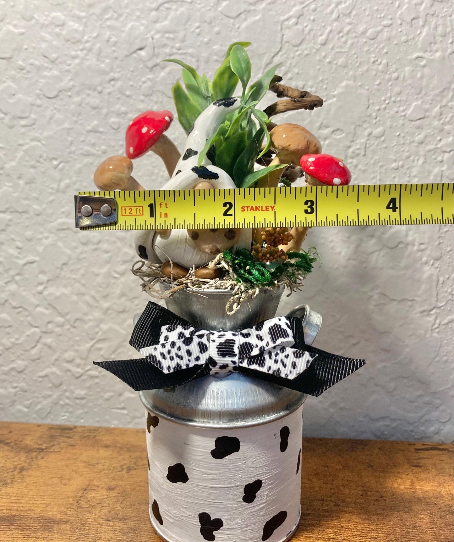 Cow gnome arrangement,